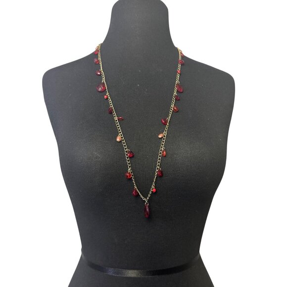 Cookie Lee Gold Tone Necklace 32 Inches Red Pink Acrylic Beads Long Chain - Picture 2 of 3